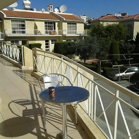 דירה 28, Profiti Ilias Str, Studio